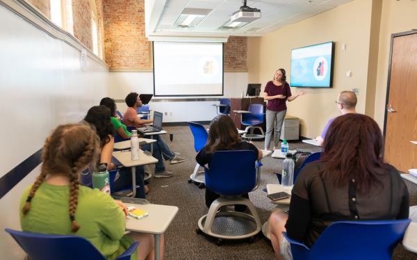 Irene Daboin in her class, Psychology and the Pursuit of Happiness